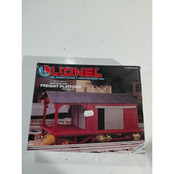 NIB Lionel 6-12773 O Gauge Model Railroad Accessory Freight Platform Kit - Picture 1 of 5